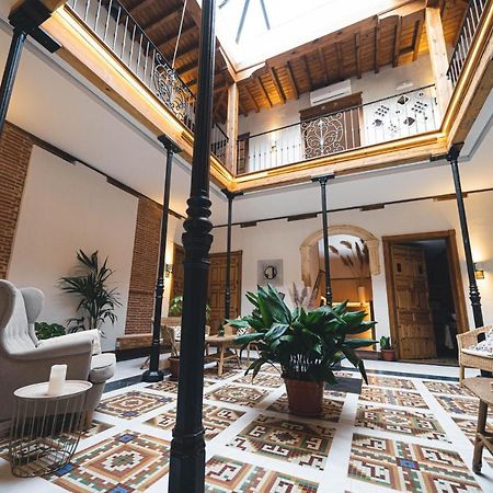 La Casa Del Medico Hosteria Rural Urda Bagian luar foto