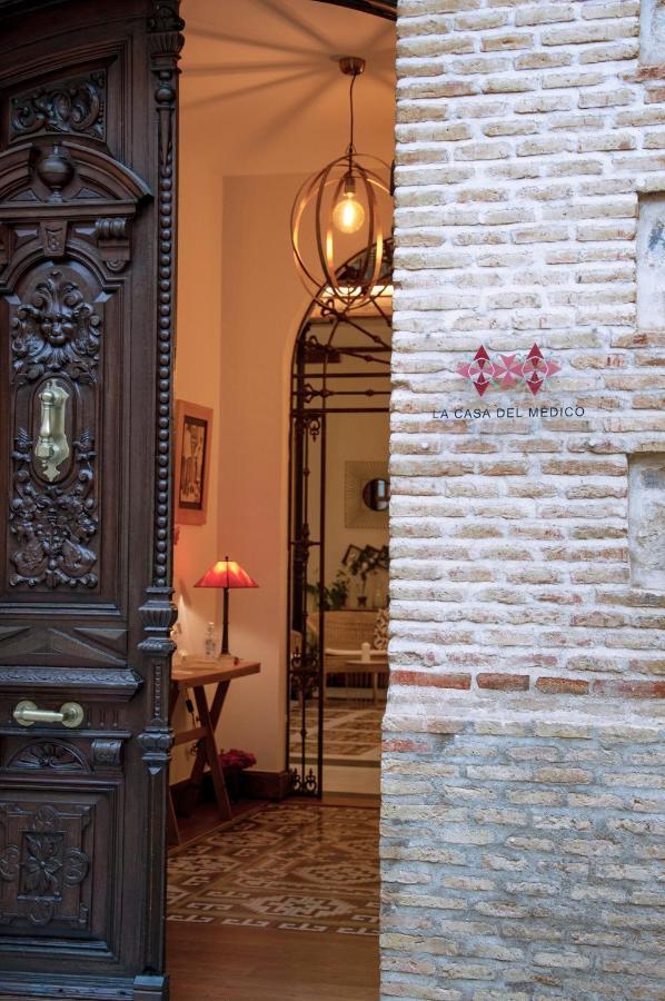 La Casa Del Medico Hosteria Rural Urda Bagian luar foto