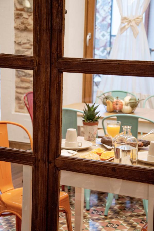 La Casa Del Medico Hosteria Rural Urda Bagian luar foto