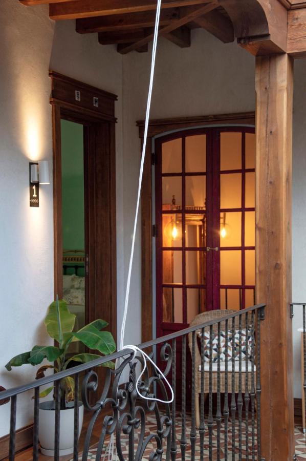 La Casa Del Medico Hosteria Rural Urda Bagian luar foto