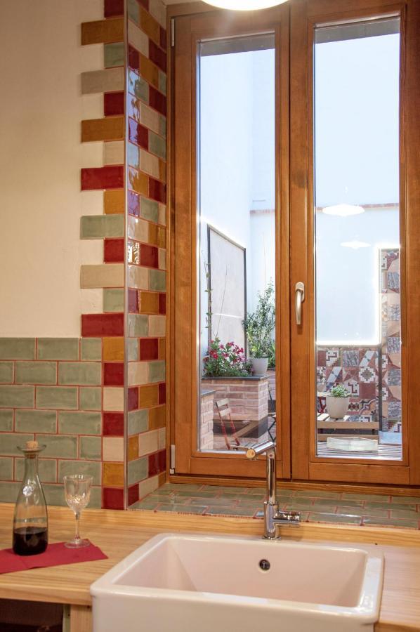 La Casa Del Medico Hosteria Rural Urda Bagian luar foto