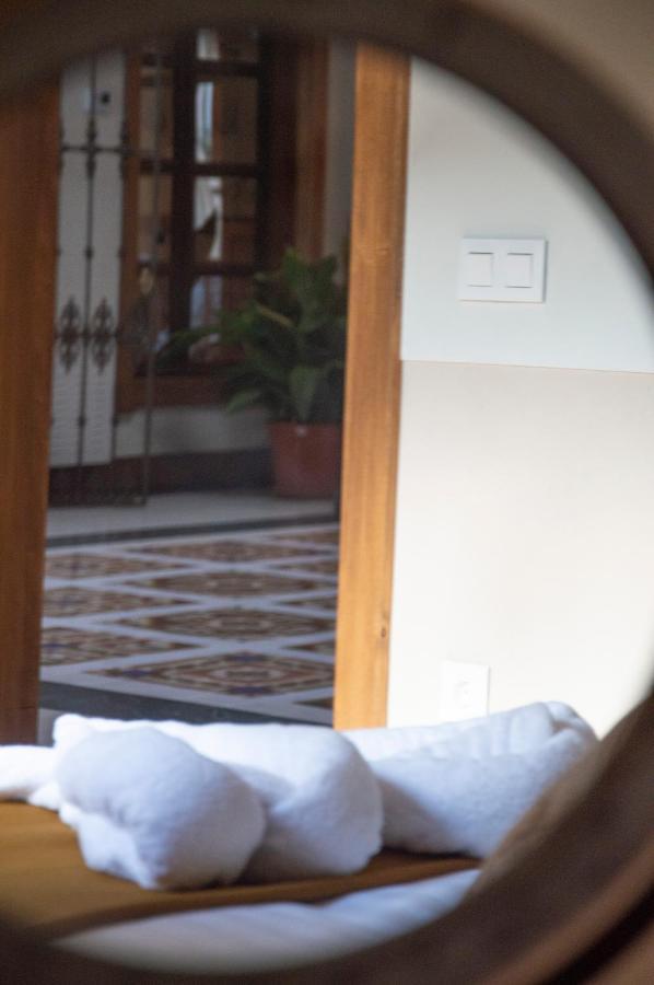 La Casa Del Medico Hosteria Rural Urda Bagian luar foto
